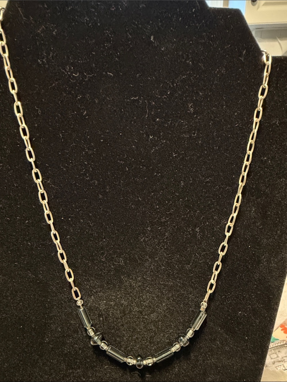 Vintage Silver-Tone gray/ blue Beaded Station Necklace 18” excellent condition